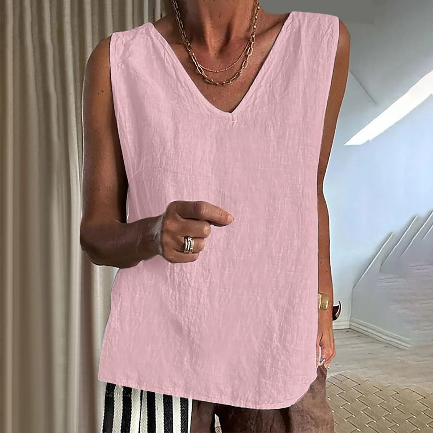 Linen Tank Tops for Women Summer Casual V Neck Sleeveless T-Shirts Basic Lightweight Breathable Pullover Tee Shirts