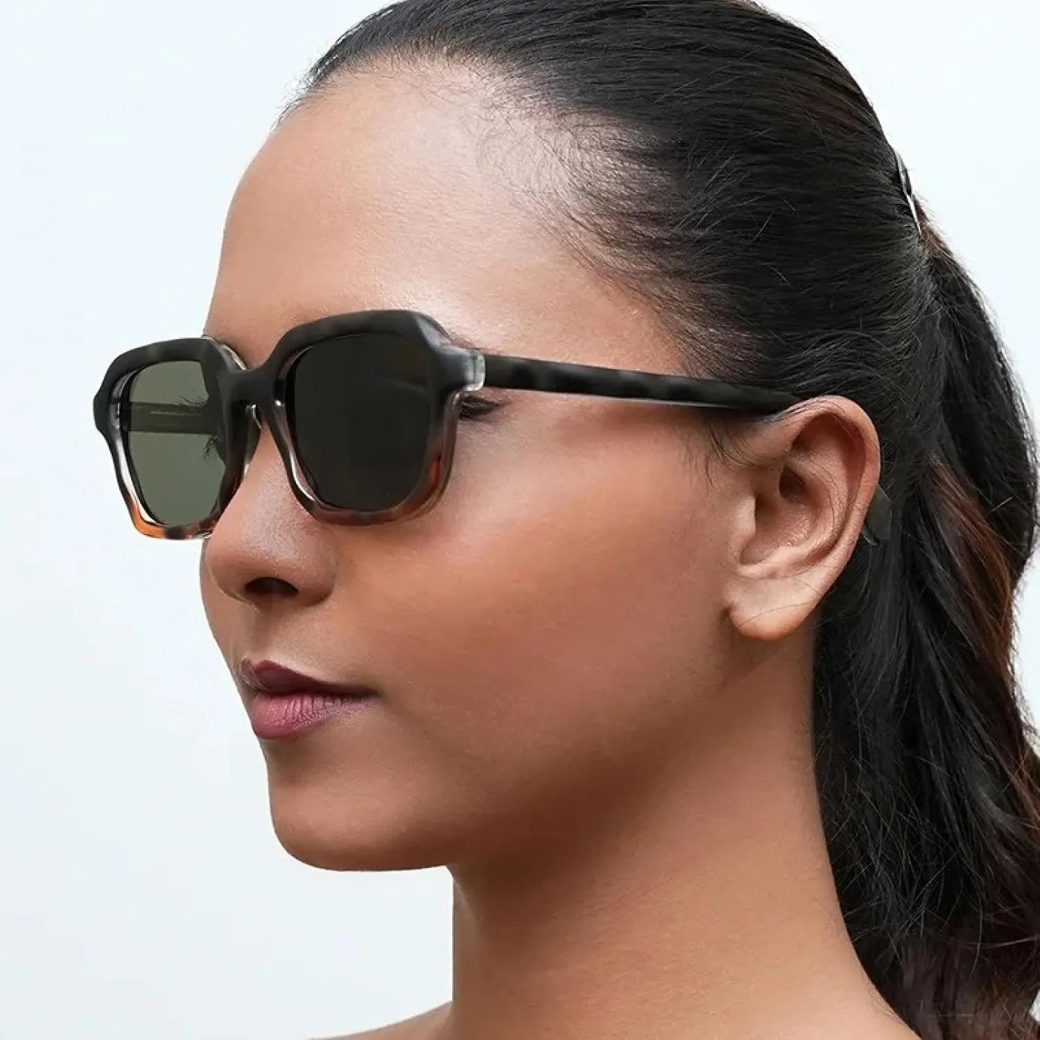Sunglasses for Women Wave Frame Vintage Luxury Uv400